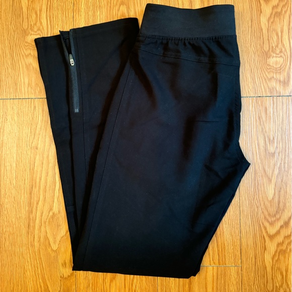 FIGS *RARE* Moto Scrub Pants - Limited Edition - Picture 4 of 7